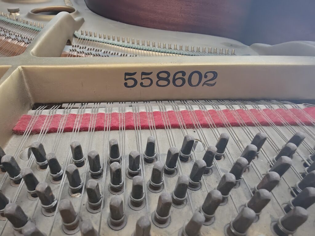 Here you can clearly see the location of the serial number. Not all Kimball grands have the number printed here, but most old ones do.